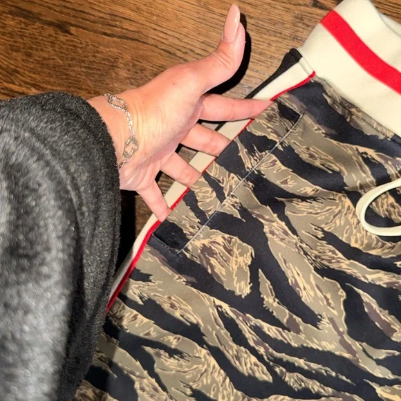 Fashion Nova Men Camo Joggers XL Side Stripe Track Pants - Picture 4 of 6